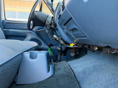 Used 1997 Ford F350 4x4 Regular Cab image 14