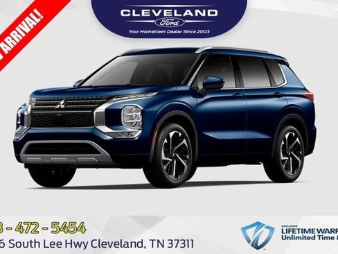 Used 2024 Mitsubishi Outlander SE FWD image 1