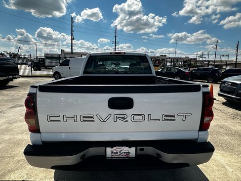 Used 2005 Chevrolet Silverado 1500 W/T image 5