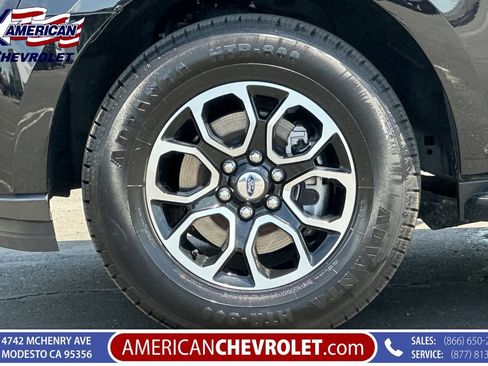 Used 2024 Ford Expedition XLT AWD/4WD image 39
