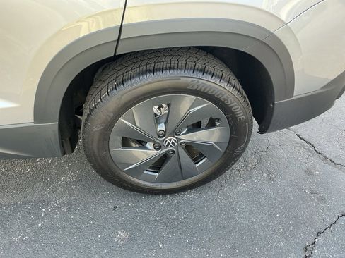 New 2026 Volkswagen Taos S FWD image 22