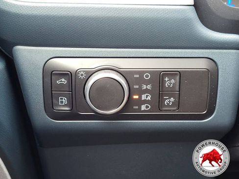 New 2026 Ford Maverick XLT w/ XLT Luxury Package FWD image 28