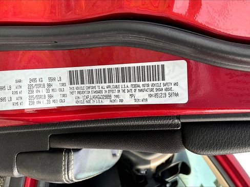 Used 2016 Jeep Cherokee Sport FWD image 18