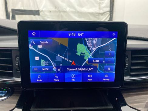 Used 2021 Ford Explorer Limited w/ Equipment Group 301A AWD/4WD image 19