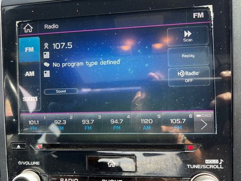 Used 2019 Subaru Impreza 2.0i Sport image 12