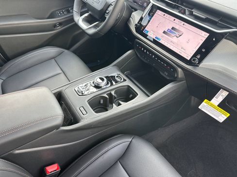 New 2026 Jeep Cherokee Limited image 16