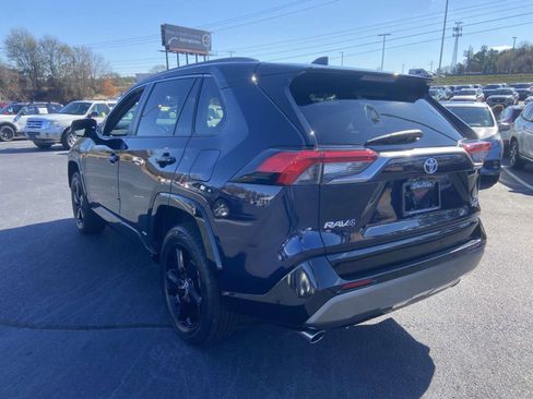 Used 2020 Toyota RAV4 XSE image 7