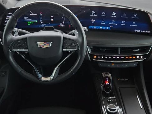 Used 2025 Cadillac CT5 Sport RWD image 27
