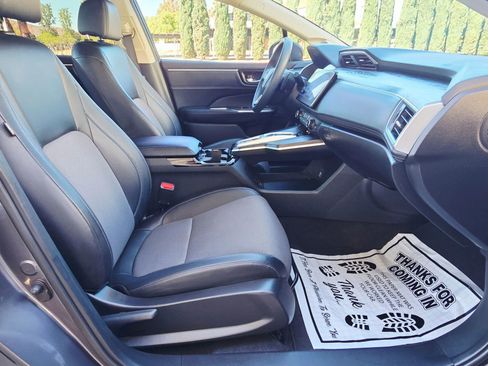 Used 2019 Honda Clarity Plug-In Hybrid image 27