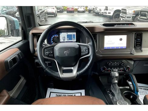 Used 2023 Ford Bronco Outer Banks image 5