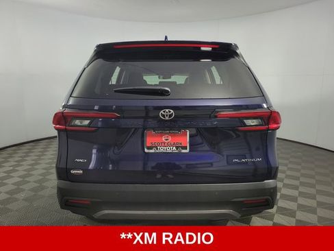 Used 2025 Toyota Grand Highlander AWD image 7