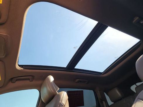 Used 2018 Lincoln MKX Reserve w/ Driver Assistance Package image 16