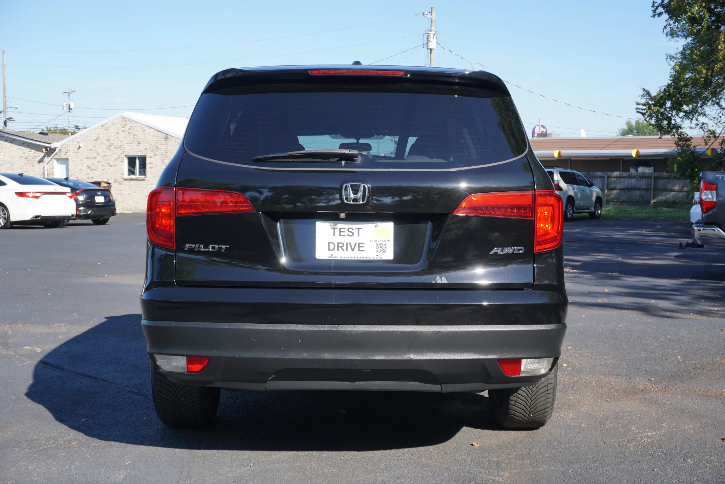 Used 2016 Honda Pilot EX image 6