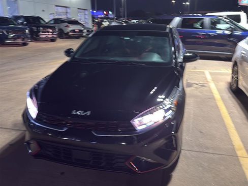 Used 2024 Kia Forte GT-Line image 8