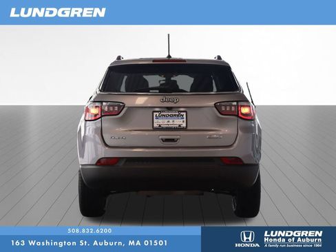 Used 2018 Jeep Compass Latitude AWD/4WD image 27