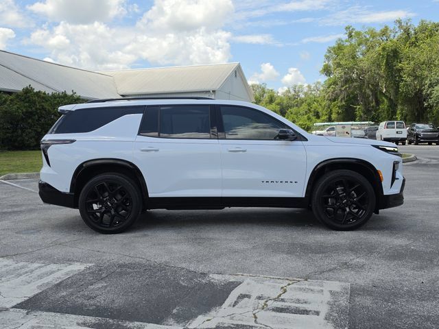 New 2026 Chevrolet Traverse RS w/ LPO, Floor Liner Package FWD image 7