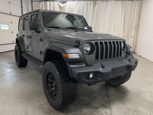Used 2021 Jeep Wrangler Unlimited Sport AWD/4WD image 13