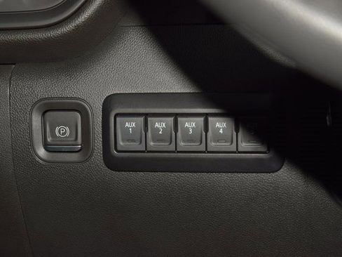 Used 2024 Chevrolet Silverado 3500 W/T w/ Snow Plow Prep Package image 25