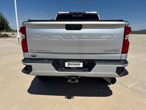Used 2022 Chevrolet Silverado 2500 High Country w/ Z71 Off-Road Package AWD/4WD image 7