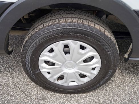 Used 2023 Ford Transit 150 Low Roof w/ Exterior Upgrade Package image 29