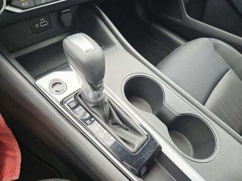 Used 2022 Nissan Altima 2.5 S FWD image 24