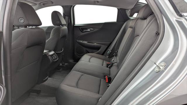 Used 2024 Chevrolet Malibu LT FWD image 17