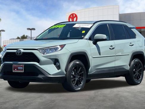 Certified 2021 Toyota RAV4 XLE w/ Convenience Package AWD/4WD image 10