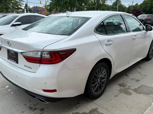 Used 2018 Lexus ES 350 w/ Premier Package FWD image 3