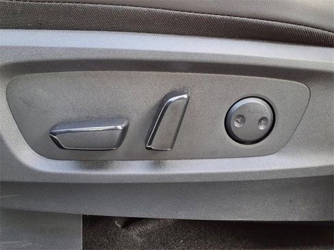 Certified 2024 Nissan Pathfinder Platinum image 18