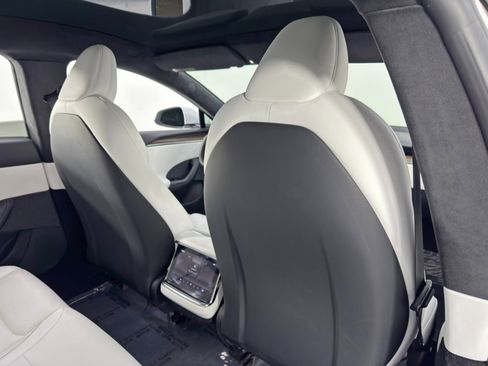 Used 2021 Tesla Model S Plaid image 47