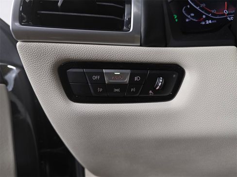 New 2026 BMW 840i xDrive Convertible image 26