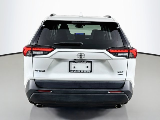 Used 2025 Toyota RAV4 XLE Premium w/ Weather Package AWD/4WD image 8