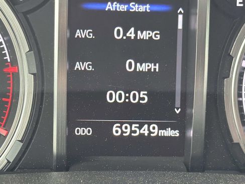 Used 2021 Toyota 4Runner Limited image 19