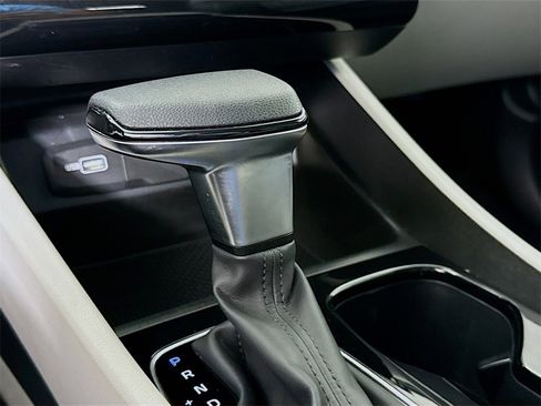 Certified 2024 Hyundai Tucson SE image 10