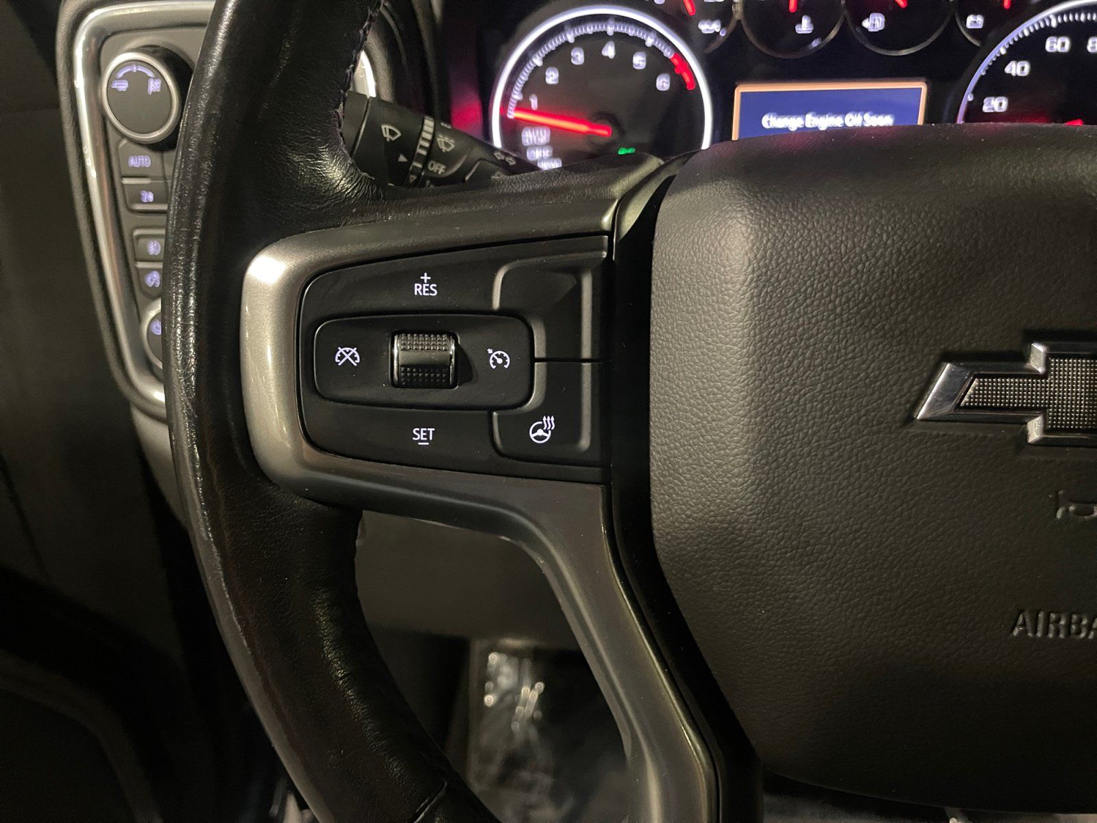 Used 2019 Chevrolet Silverado 1500 LT Trail Boss AWD/4WD image 10