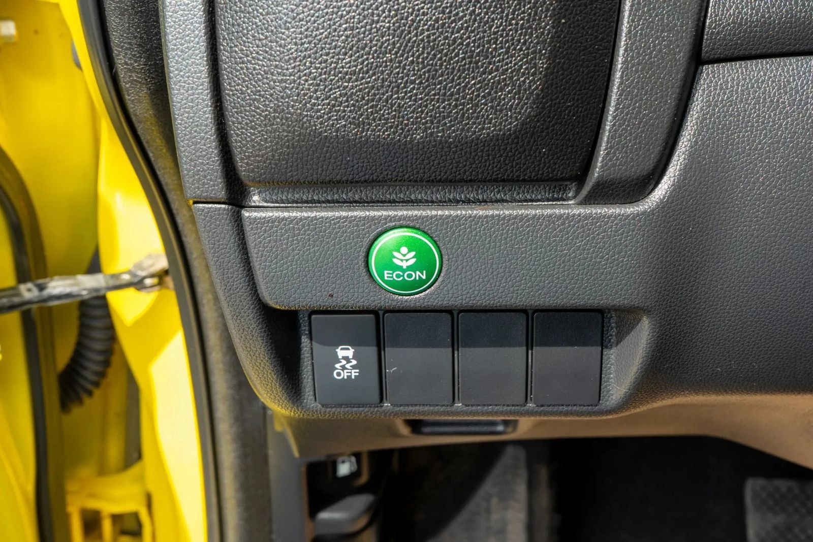 Used 2015 Honda Fit EX image 25
