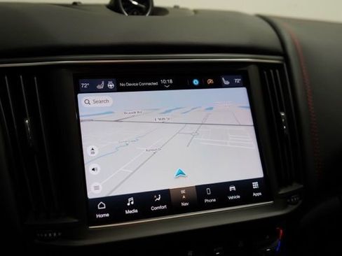 Used 2024 Maserati Levante GT Ultima image 26