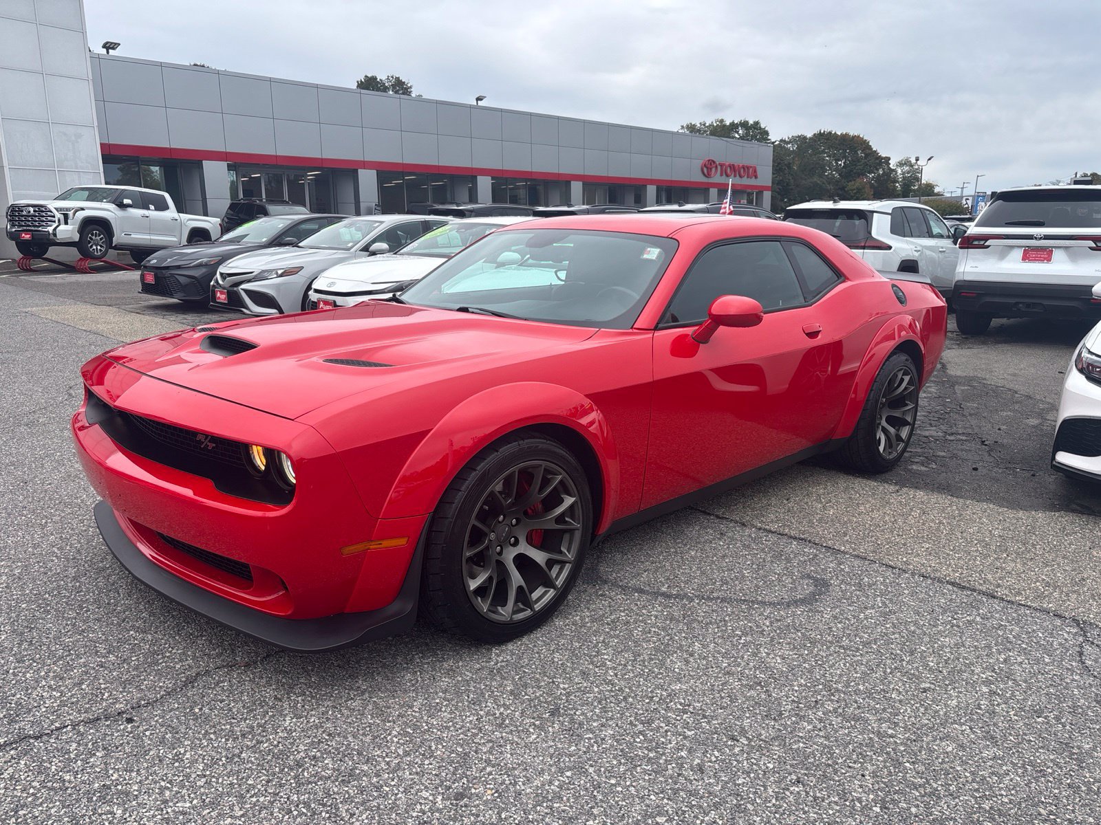 Used 2021 Dodge Challenger R/T Scat Pack RWD image 1