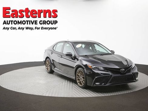 Used 2023 Toyota Camry SE AWD/4WD image 45