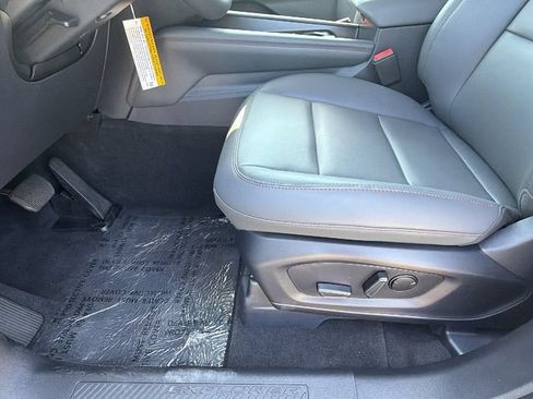 New 2026 Ford Explorer Active w/ Active Comfort Package RWD image 24