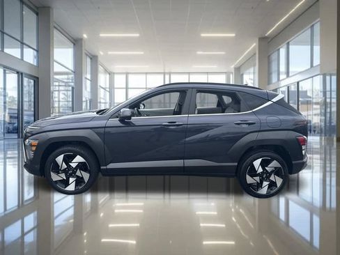 Certified 2024 Hyundai Kona Limited AWD/4WD image 10