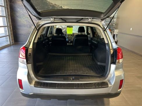 Used 2013 Subaru Outback 2.5i Premium image 27