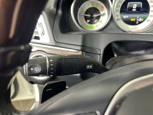 Used 2014 Mercedes-Benz E 550 Cabriolet image 21