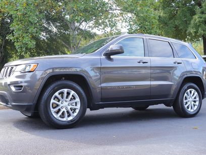 Used 2021 Jeep Grand Cherokee Laredo