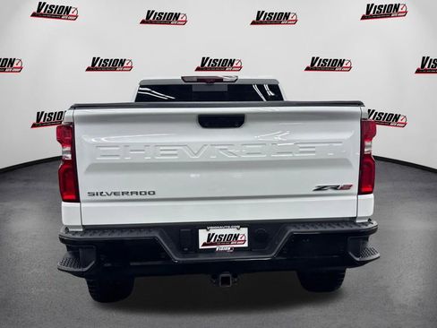 Used 2024 Chevrolet Silverado 1500 ZR2 w/ Technology Package AWD/4WD image 6