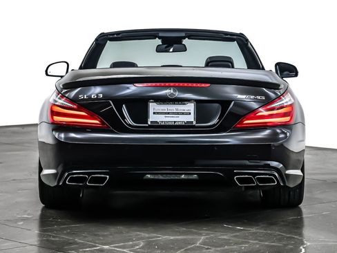 Used 2013 Mercedes-Benz SL 63 AMG w/ Premium Pkg image 4