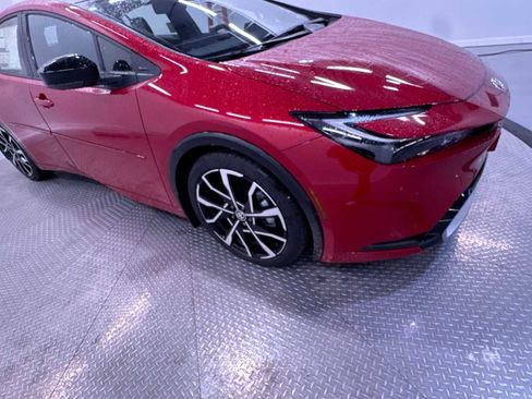 New 2026 Toyota Prius Plug-In Hybrid image 2