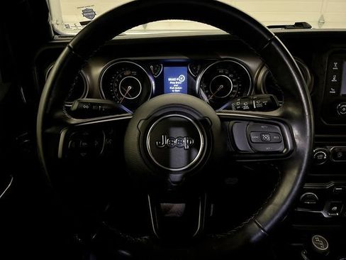 Used 2021 Jeep Wrangler Sport S image 14