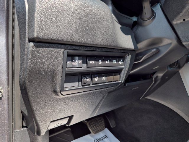 Used 2023 Toyota Sequoia SR5 w/ SR5 Premium Package AWD/4WD image 18