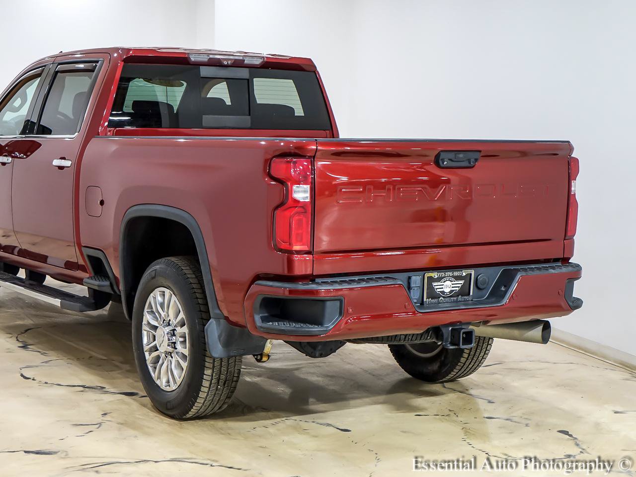 Used 2020 Chevrolet Silverado 2500 High Country w/ Z71 Off-Road Package AWD/4WD image 9